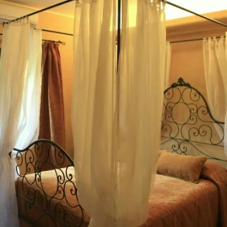 فيلة Sleeps 8 Pool Air Con لسا