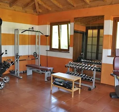 Sleeps 8 Pool Air Con *